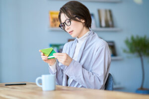 経営管理ビザ、COEが出る前でも日本の会社の法人口座は作ることができる？